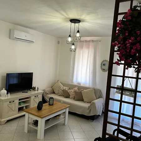 Vakantiehuis Casa Mare E Relax Pula
